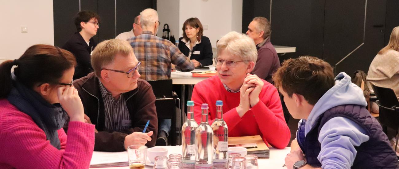 In Kleingruppen berieten die Mitglieder des Rats der Katholikinnen und Katholiken im Bistum Mainz