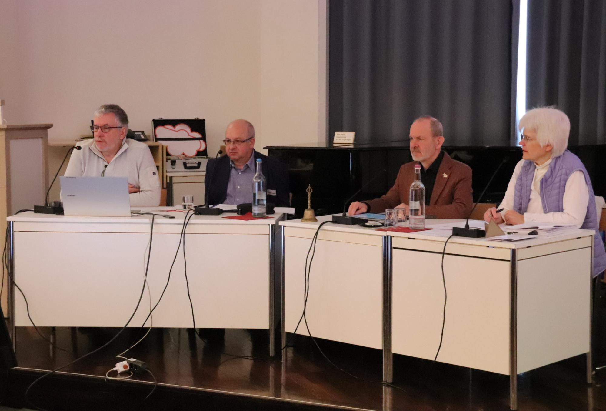 Podium beim Rat der Katholikinnen und Katholiken im Bistum Mainz (c) Bistum Mainz/Hoffmann