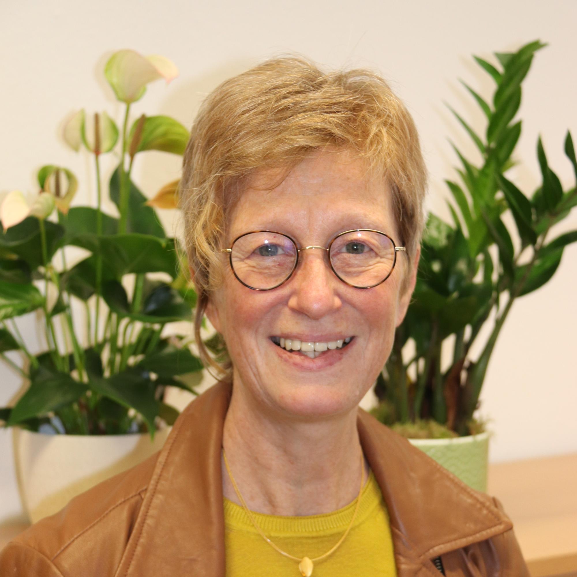 Annette Reithmeier-Schmitt, Projektreferentin Qualifizierungsmaßnahmen Pastoraler Weg, Referentin für Kirchliche Organisationsberatung