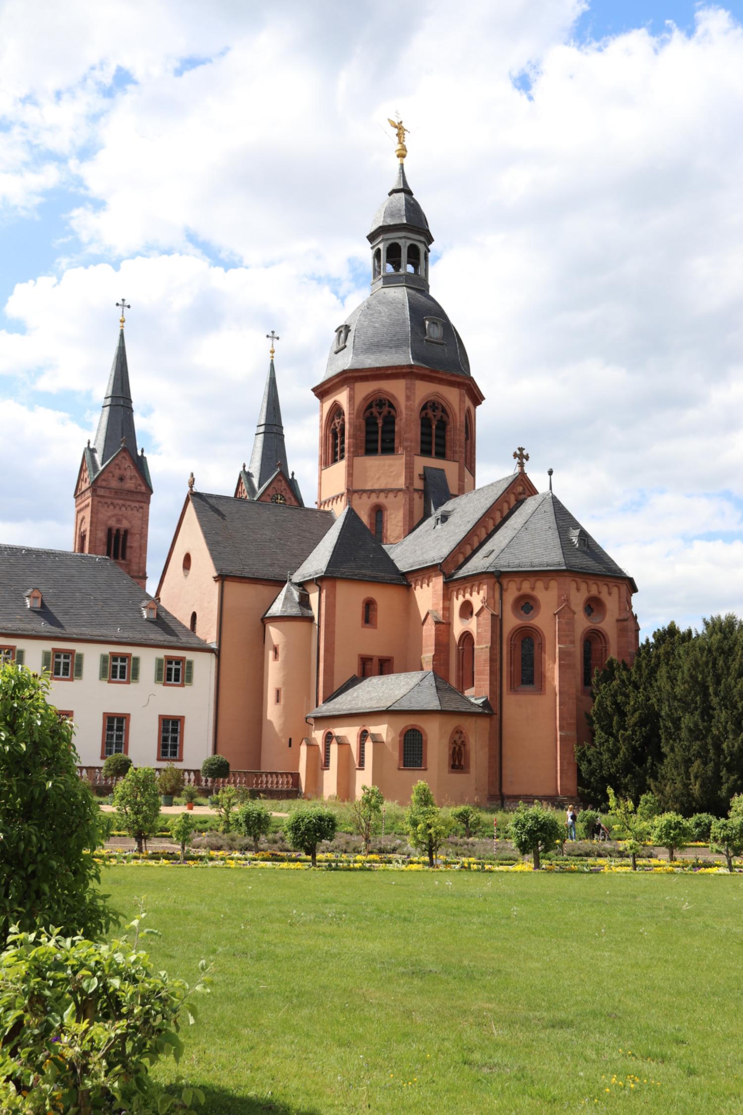 Basilica minor in Seligenstadt (c) Bistum Mainz/Hoffmann