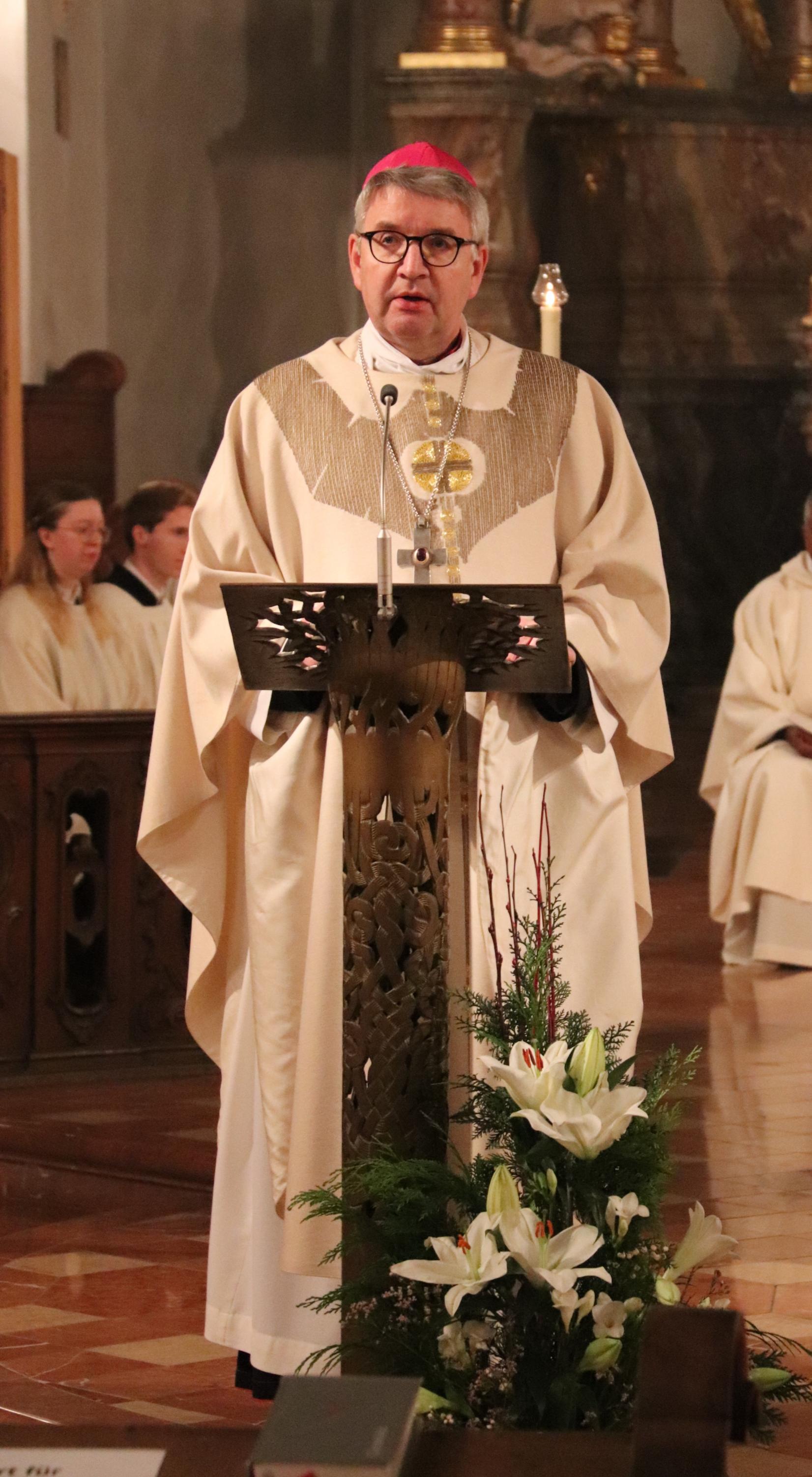 Bischof Peter Kohlgraf predigte beim Seminarfeiertag in der Mainzer Augustinerkirche (c) Bistum Mainz/Hoffmann