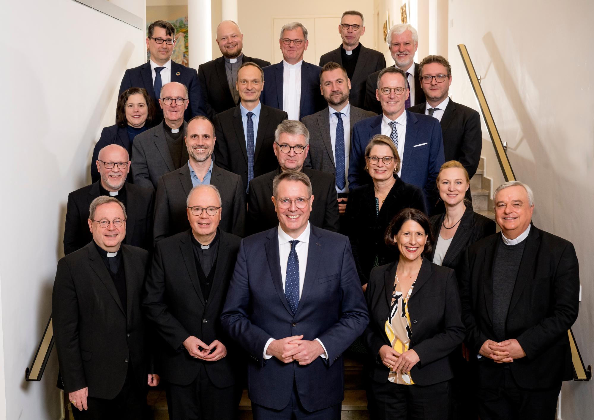 Mainz, 28. November 2024: Spitzengespräch der rheinland-pfälzischen Bischöfe mit dem Ministerrat um Ministerpräsident Alexander Schweitzer.
