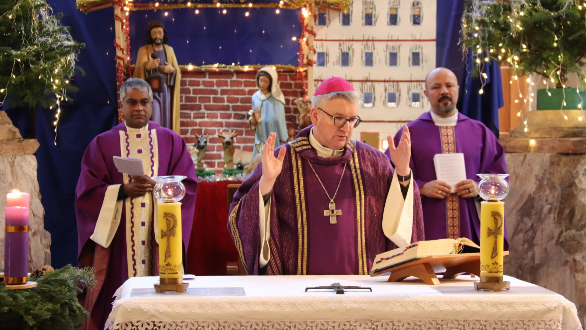 Gottesdienst zur Adventsfeier der Mitarbeitenden der globalen Kirche