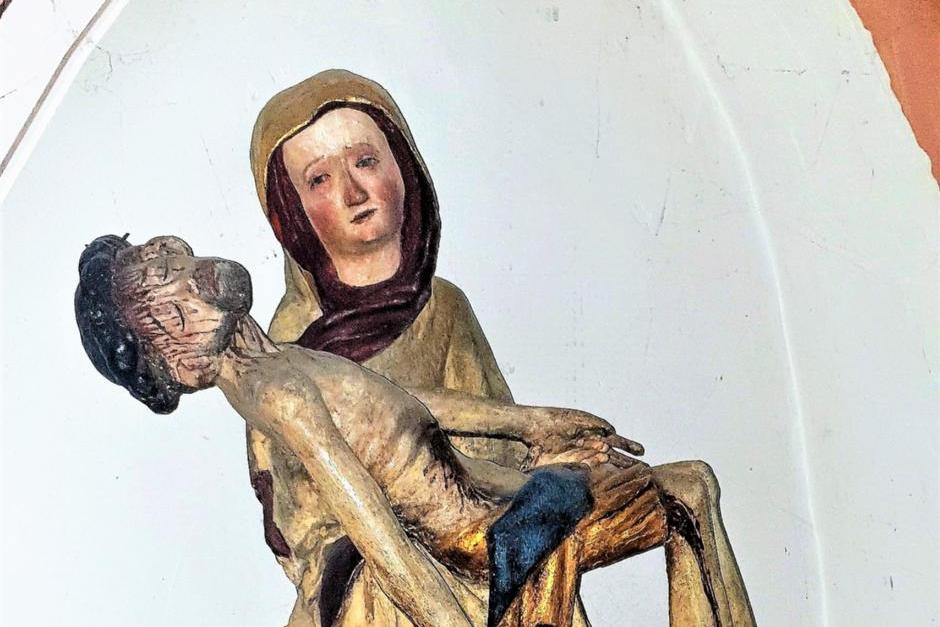 pieta-1.jpg_1611877259