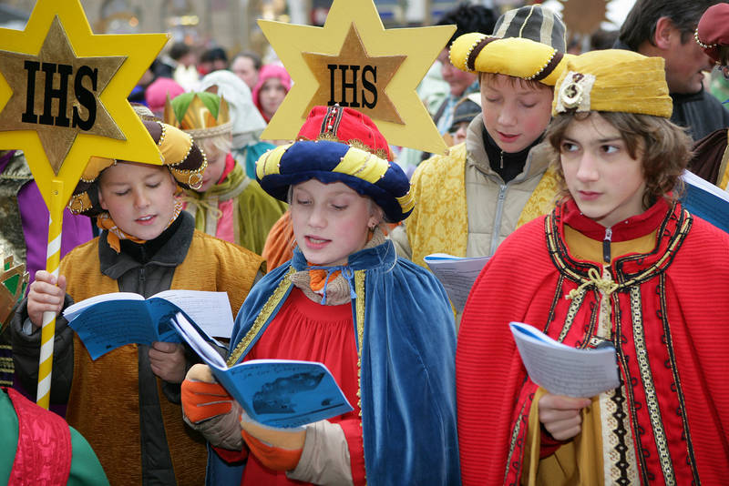 sternsinger-jpg (c) Kindermissionswerk (Ersteller: Kindermissionswerk)