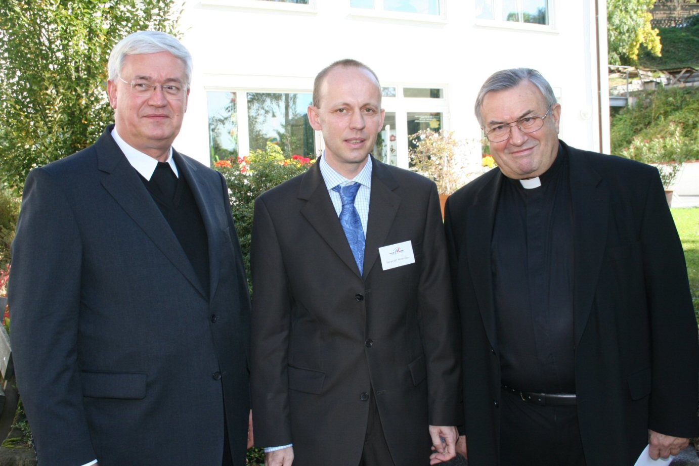 Heppenheim, 30.9.2005: (v.l.) Domkapitular Jürgen Nabbefeld, Dezernent für Weiterbildung im Bistum Mainz, Benedikt Widmaier, Direktor des 