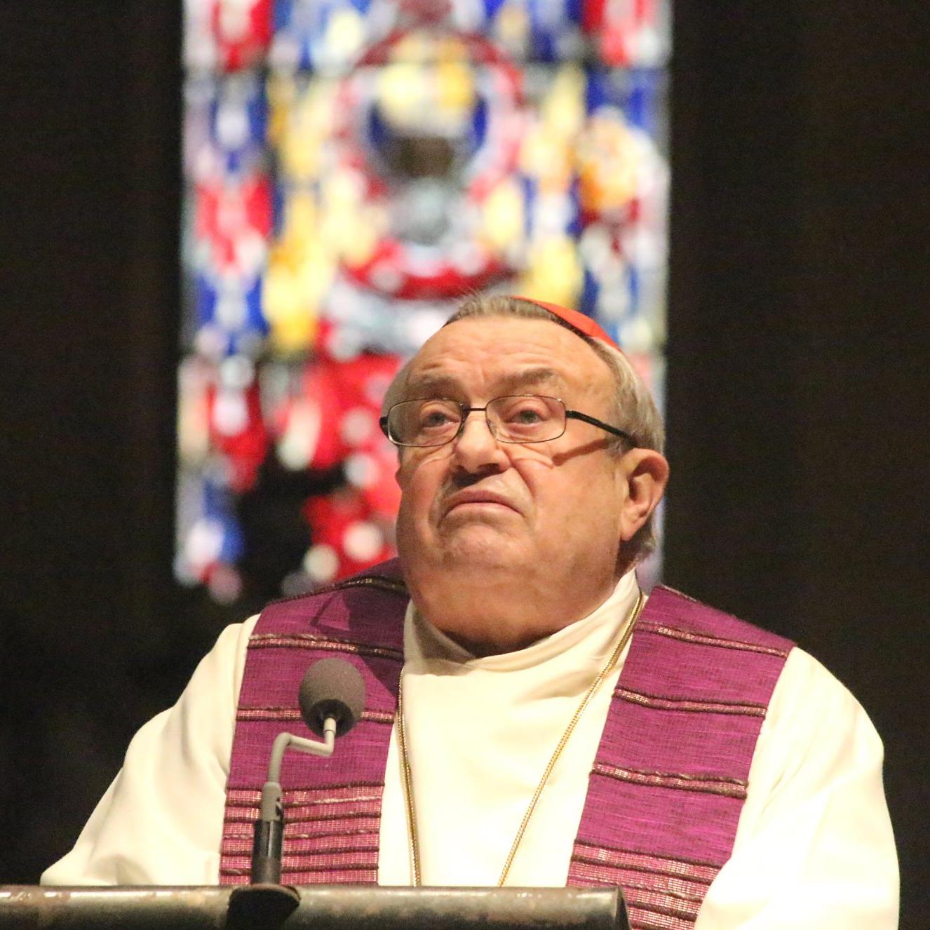 Mainz, 9. März 2014: Kardinal Lehmann eröffnete die Reihe der Fastenpredigten über Papst Franziskus.
