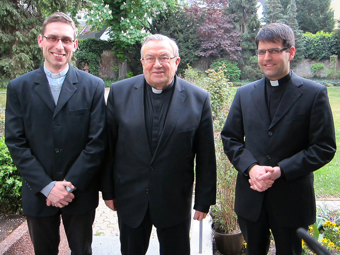 Mainz, 23.4.2014: Kardinal Karl Lehmann (Mitte) mit Michael Andreas Leja (l.) und Johannes Zepezauer. (c) Bistum Mainz / Nichtweiß