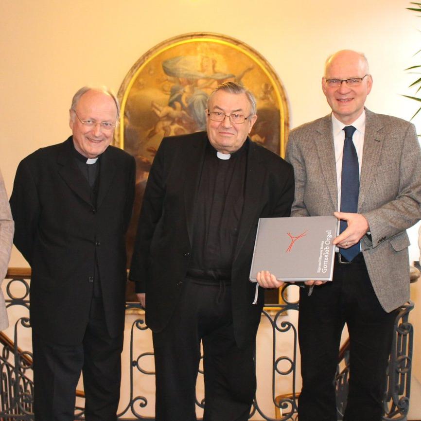 4. Februar 2014: Das Orgelbuch zum Mainzer Eigenteil für das neue 