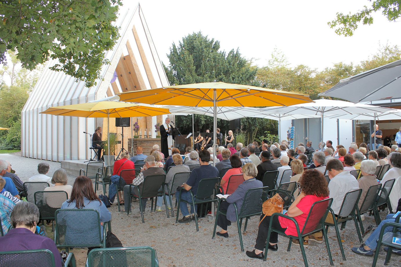 Gießen, 5.9.2014: Rund 200 Menschen waren zum Schöpfungsgottesdienst an der 