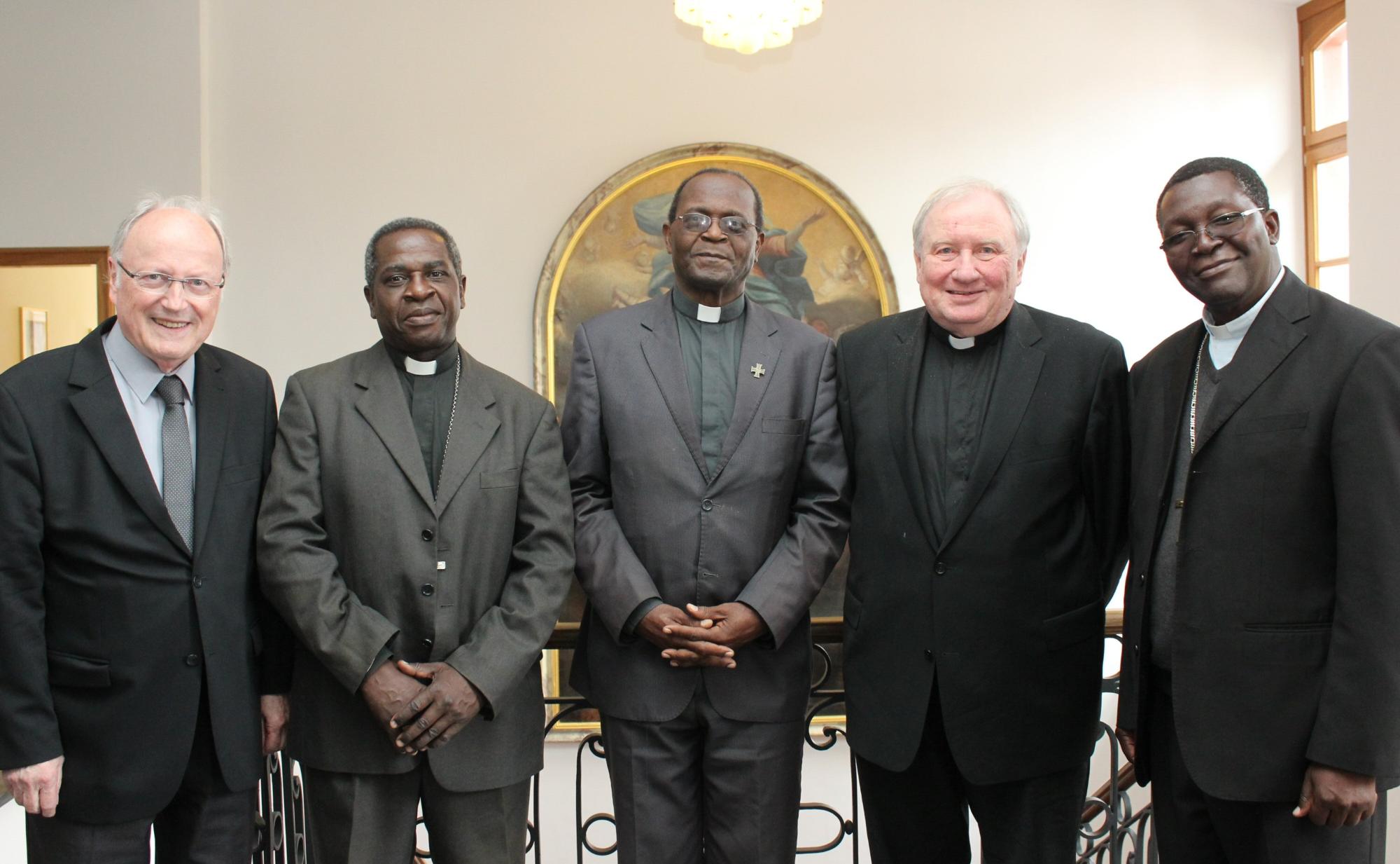 DA Giebelmann und DD Heckwolf mit afrikanischen Bischöfen