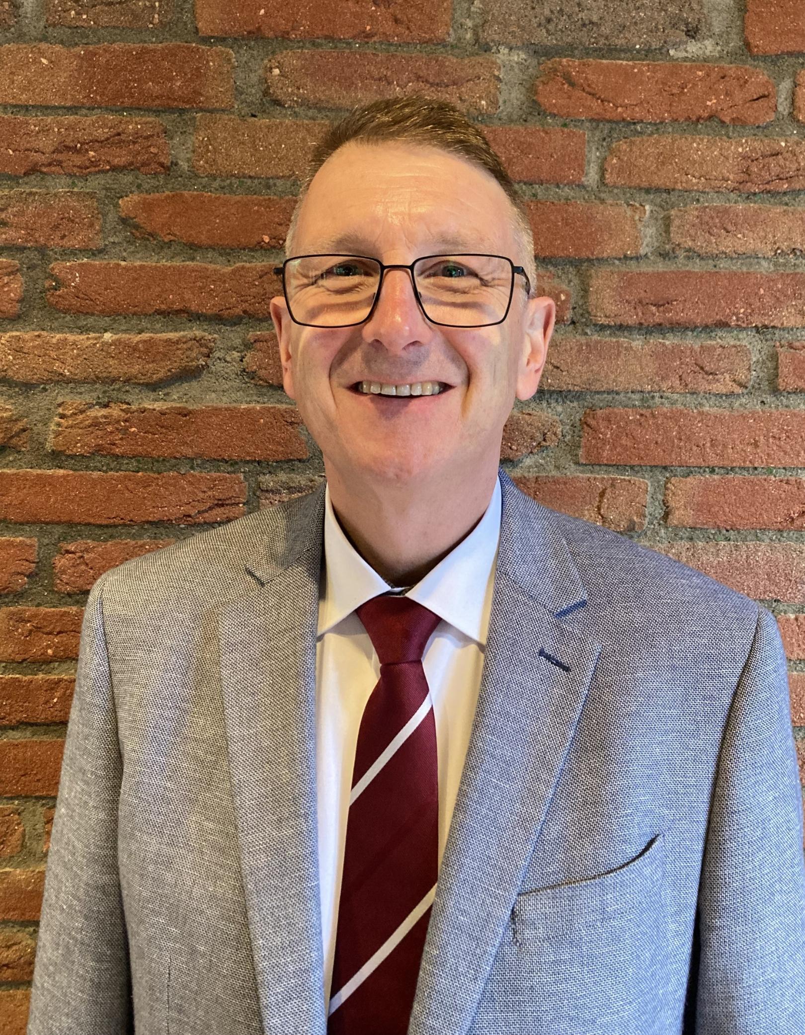 Ulrich Neff