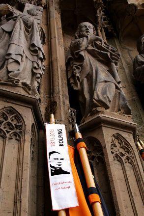 kolping_heiligenfiguren_peter_weidemann_pfarrbriefservice.jpg_398328060