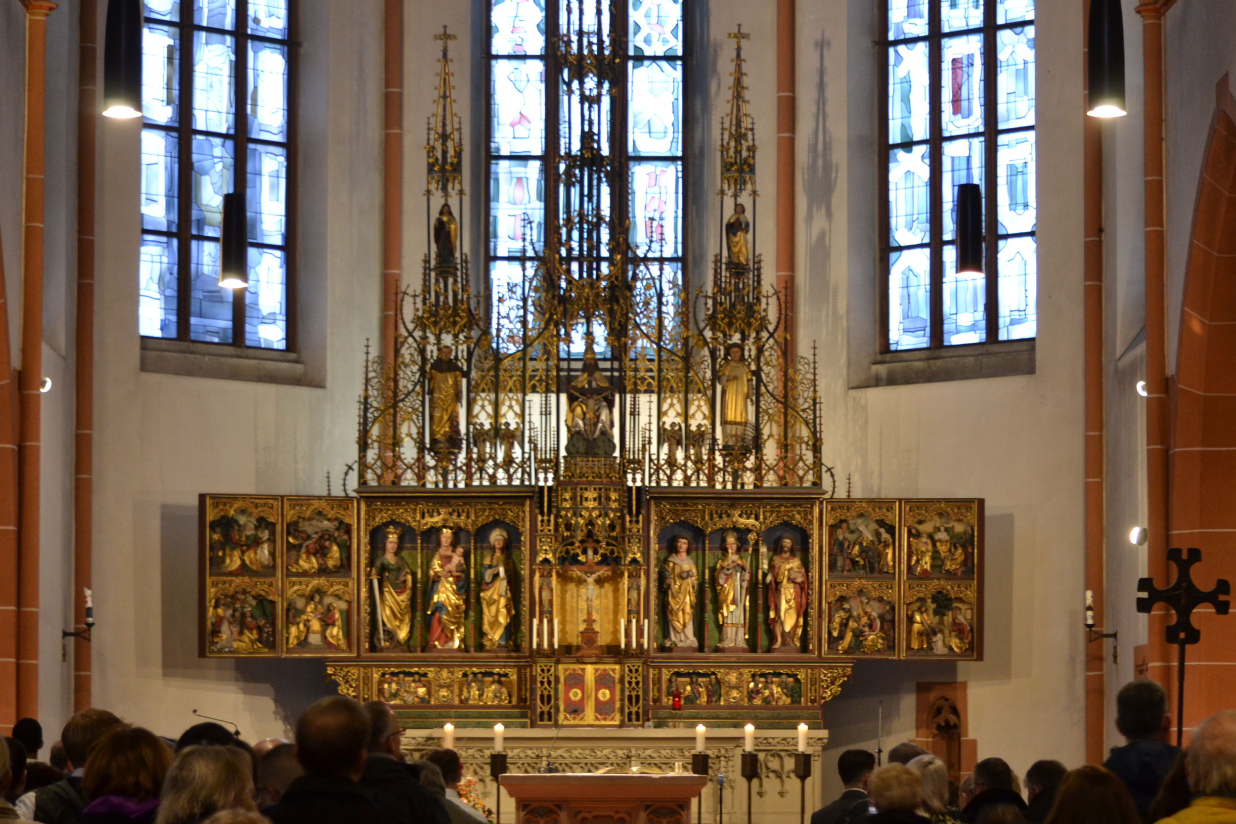 St. Bonifatiuskirche, Hochaltar