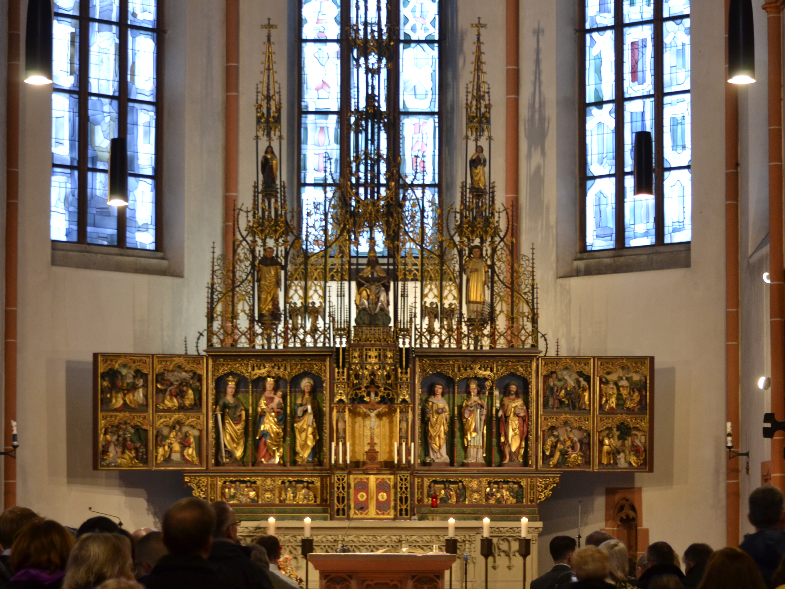 St. Bonifatiuskirche, Hochaltar