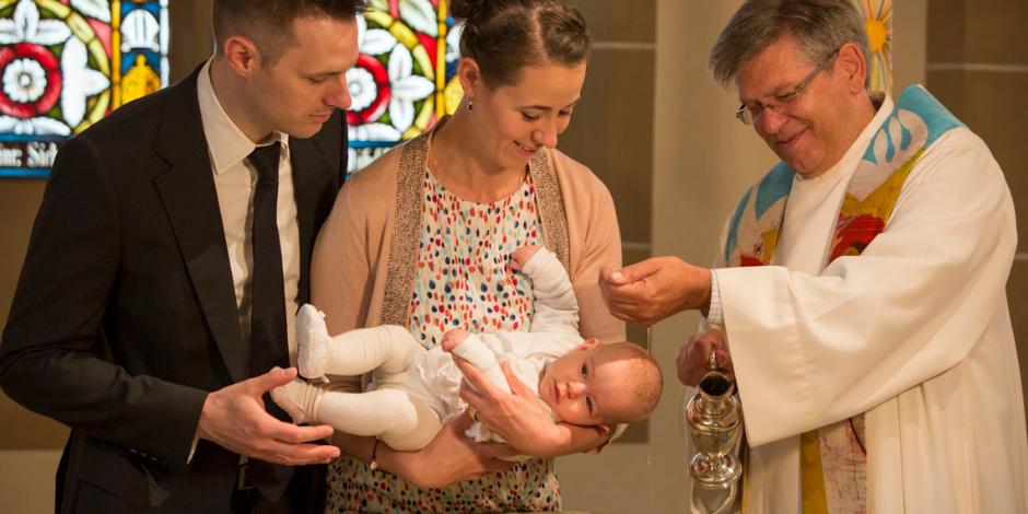 Taufe.-Neu-geboren-Danke-schoen.jpg_823765404