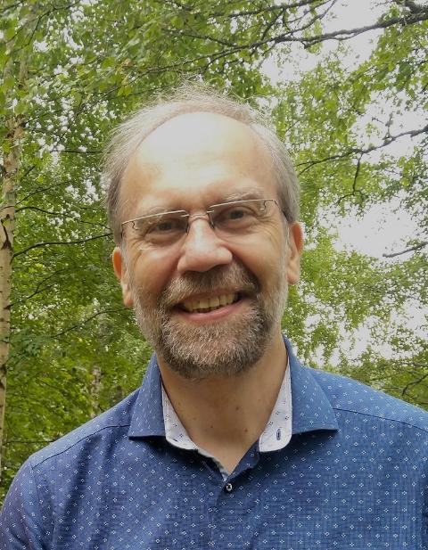 Dr. Bernhard Dörr
