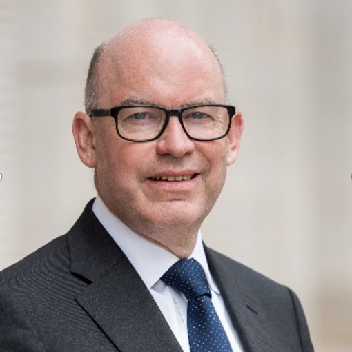 Porträtfoto von Pastoralraum-Koordinator Christoph Theobald