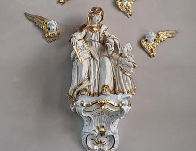 Marienstatue in der Kirche Sankt Gallus in Rockenberg