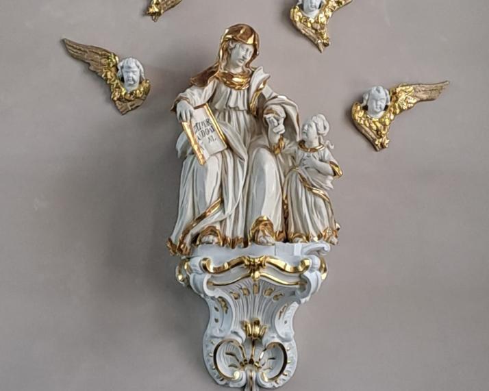 Marienstatue in der Kirche Sankt Gallus in Rockenberg