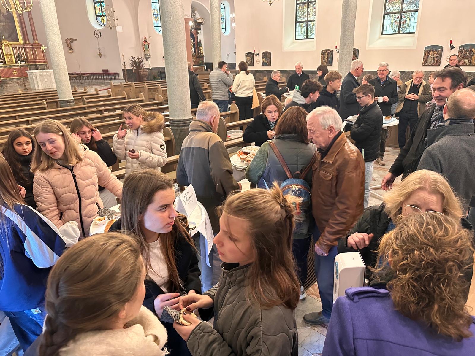 Kirchencafé der Firmanden von St. Remigius am 26.10.2025