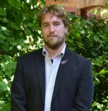 Porträtfoto von Gemeindereferent Patrick Wach