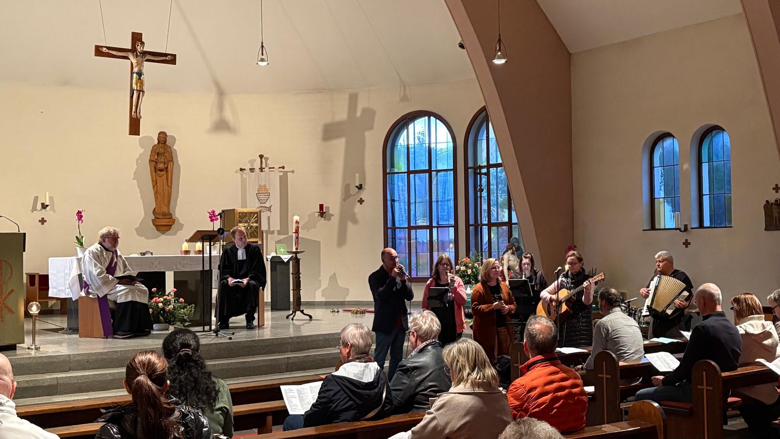 Ökumenischer Friedensgottesdienst Gambach