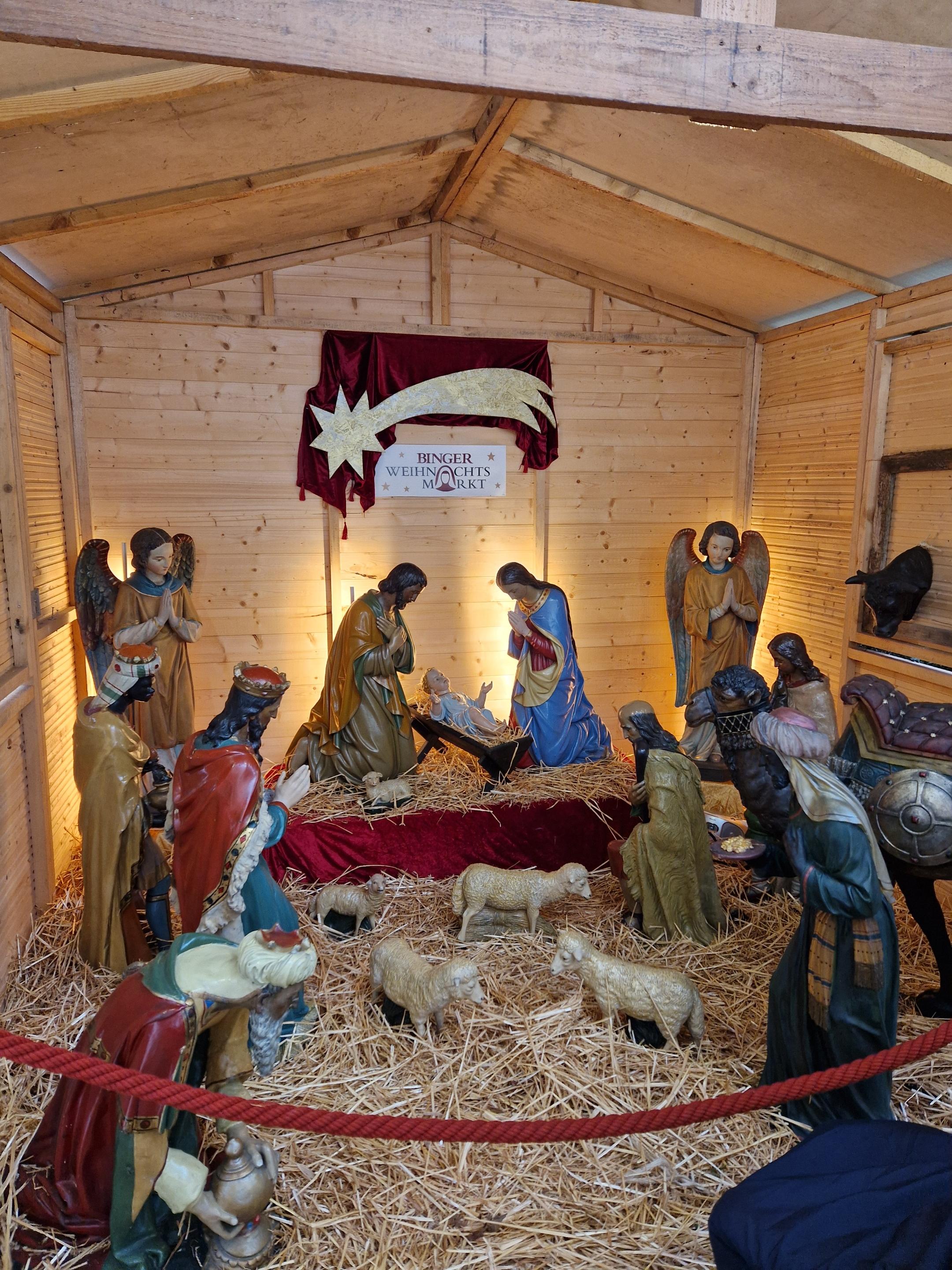 BIN_BAS_Außenkrippe