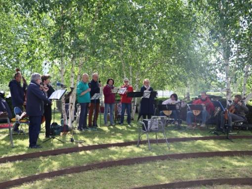 Musikgruppe Hallel, Bingen, Auftritt