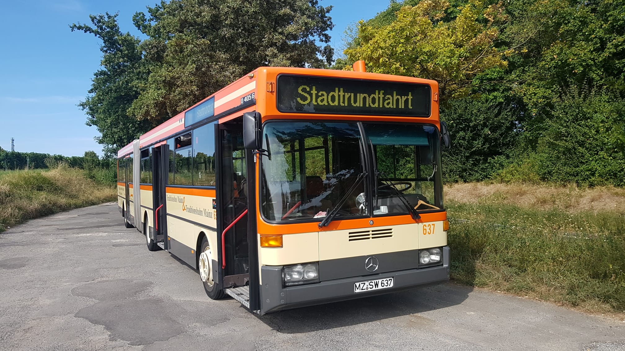 Traditionsbus 637