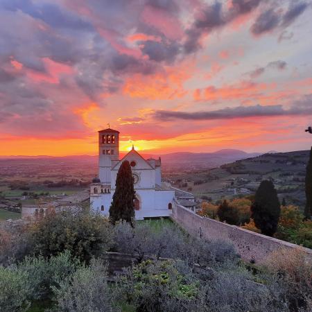 Assisi - San Francesco - Sonnenuntergang