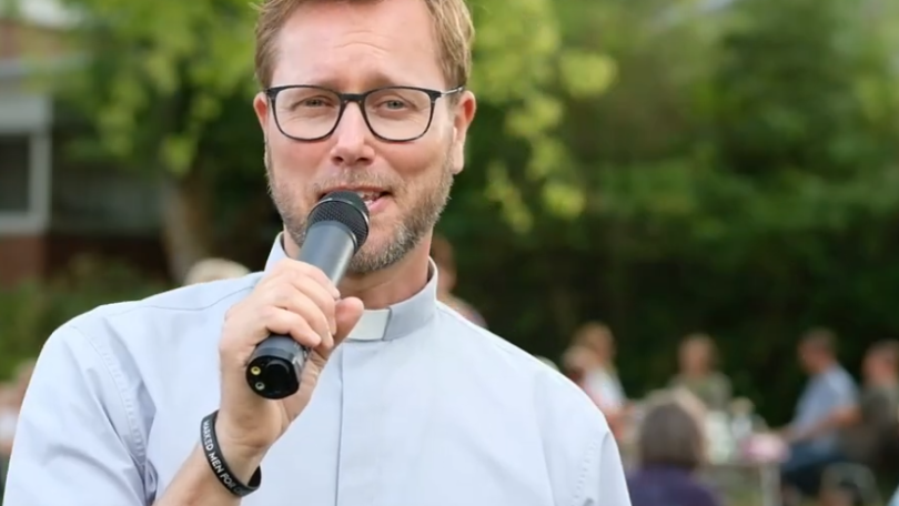 Screenshot Video Eucharistische Anbetung