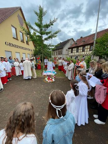 2026_Frohnleichnam_PHOTO-2026-06-04-17-59-31