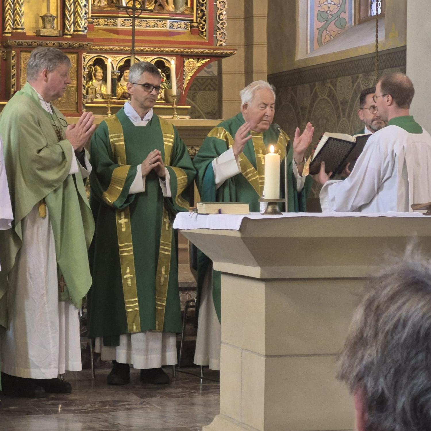 Priesterjubiläum_IMG-20260624-WA0010