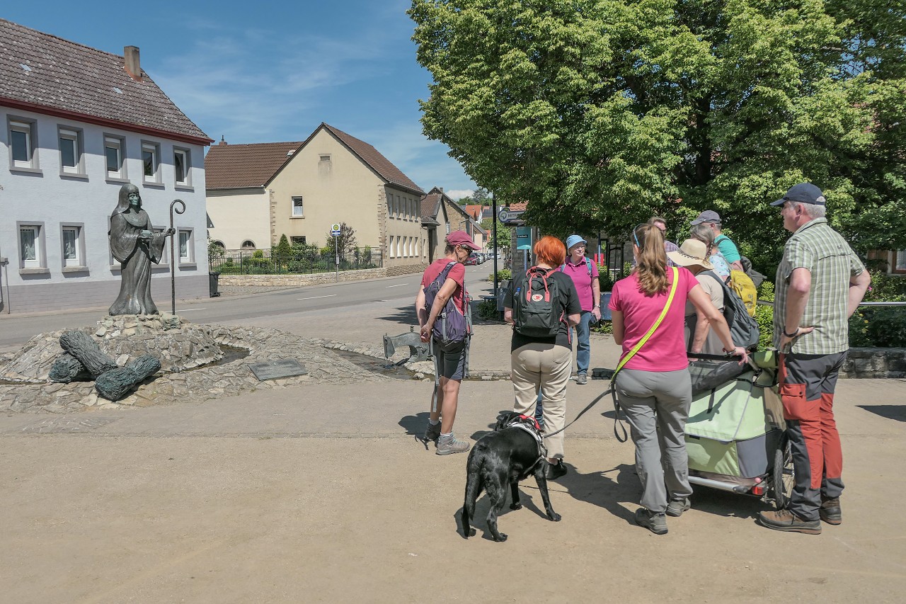 Pilgern-vom-Mittelpunkt Rheinhessens bis zu r Bergkirche in Udenheim