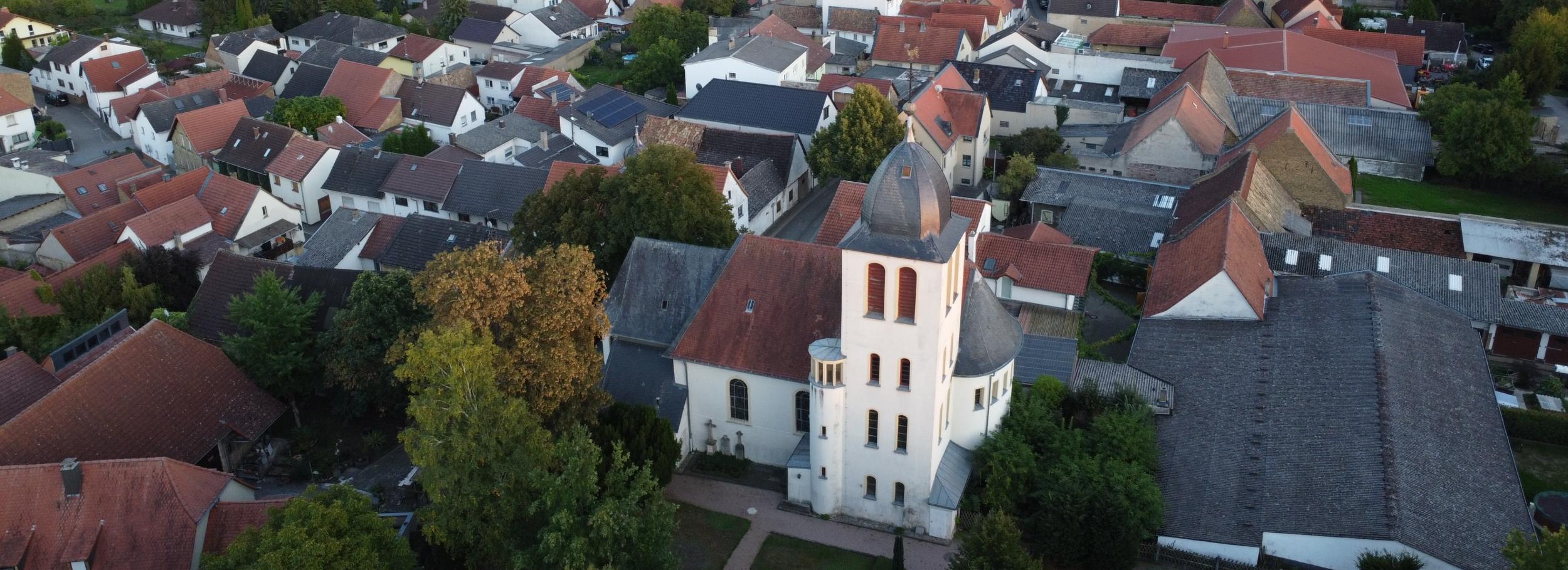 Blick auf Gau-Weinheim