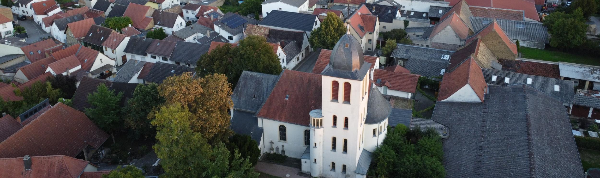 Blick auf Gau-Weinheim