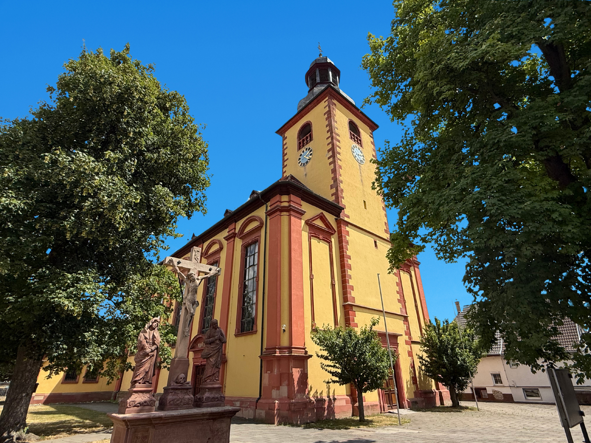 Abenheim, St. Bonifatius