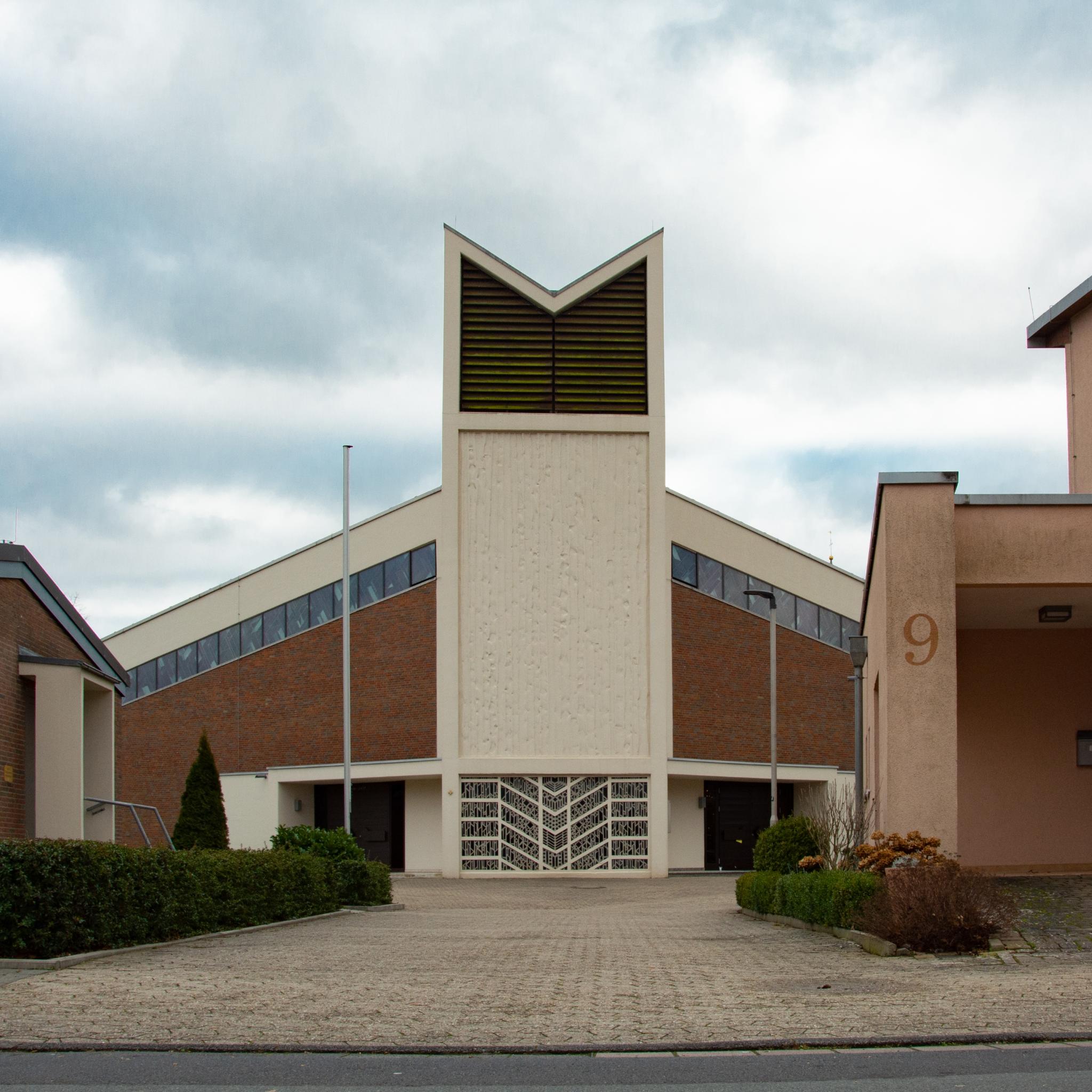Blick auf die Kirche
