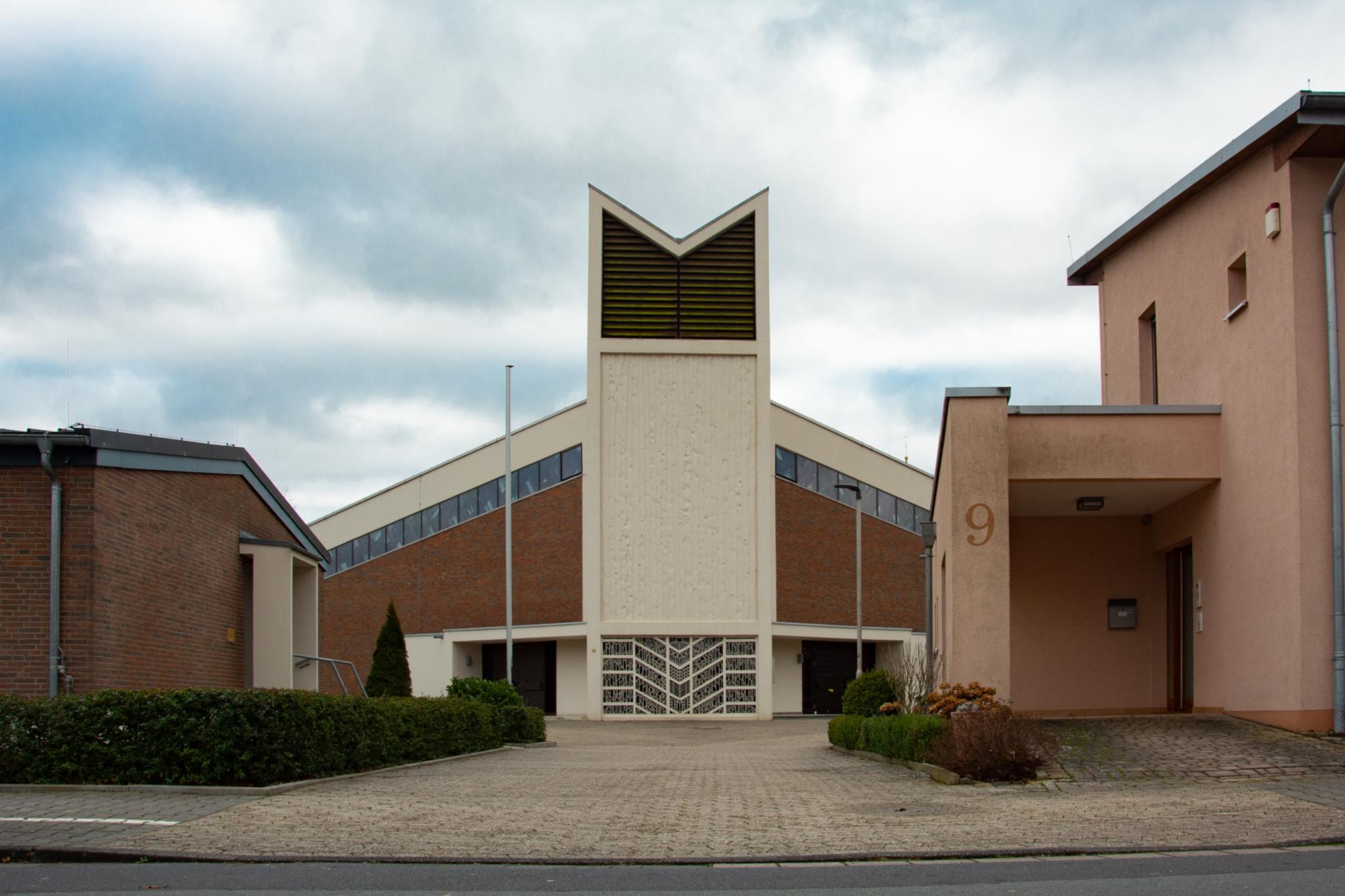 Blick auf die Kirche