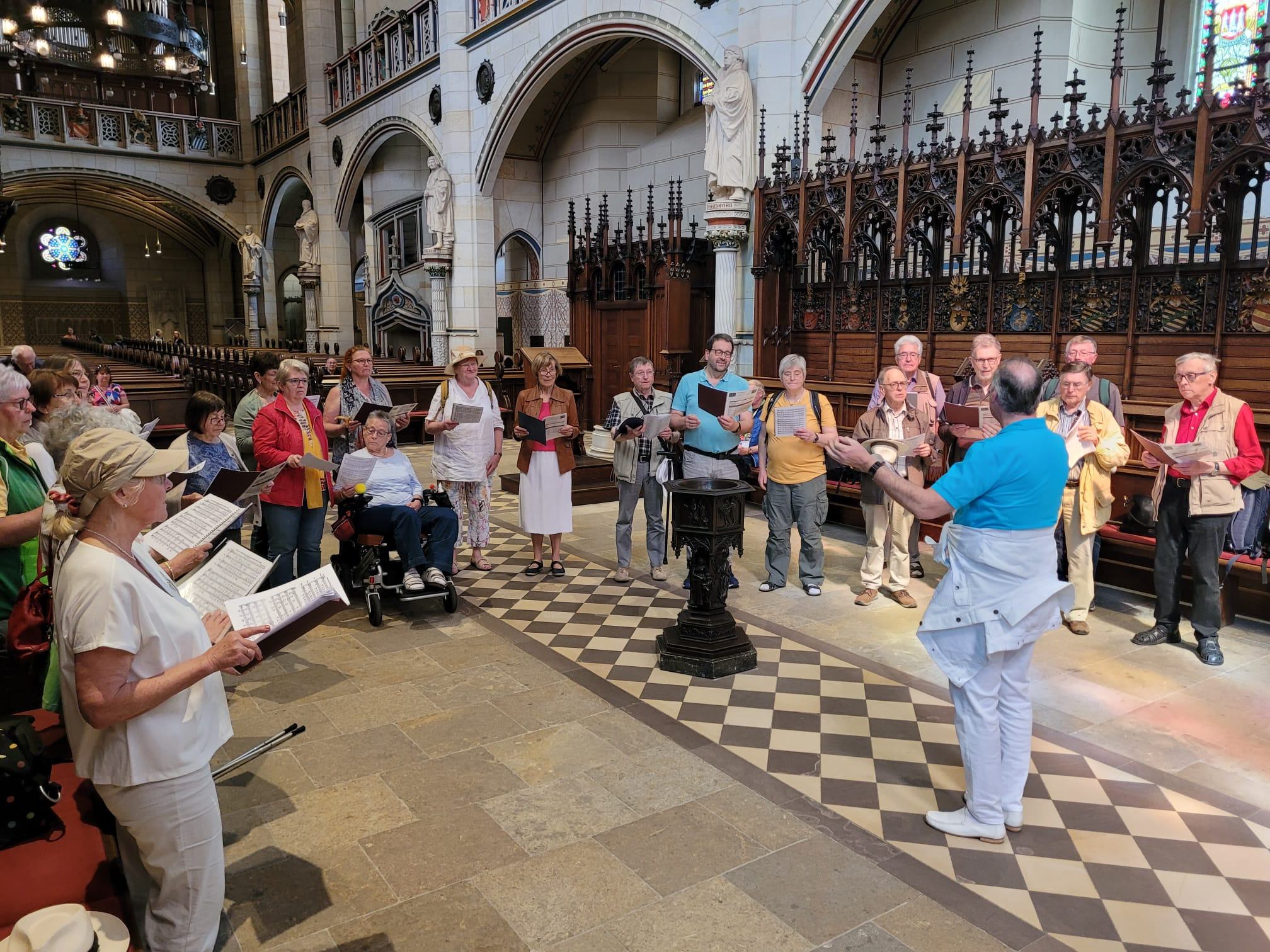 Gesang in der Schlosskirche der Lutherstadt Witenberg
