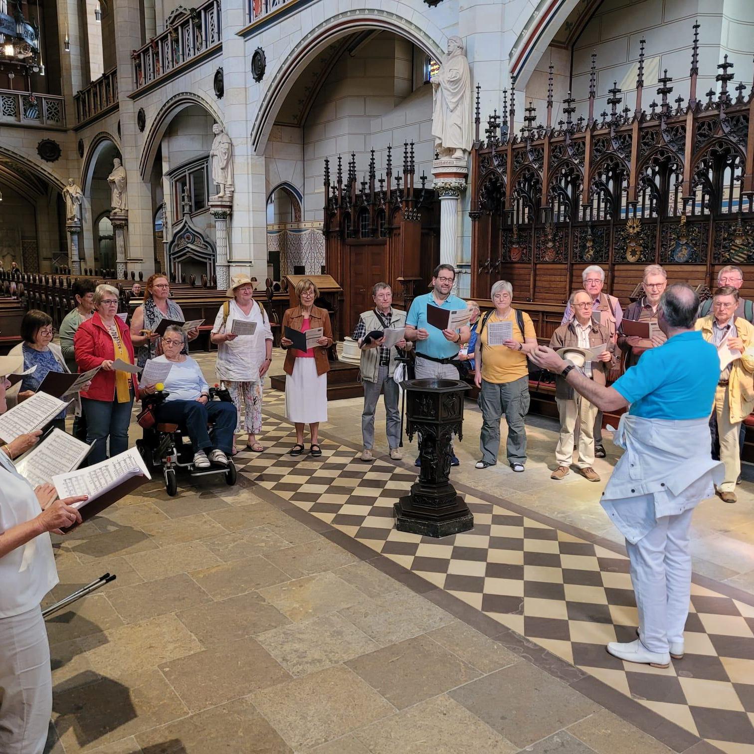 Gesang in der Schlosskirche der Lutherstadt Witenberg