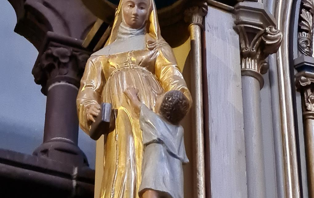 Marianne Cope - Statue in der Pfarrkirche St. Peter