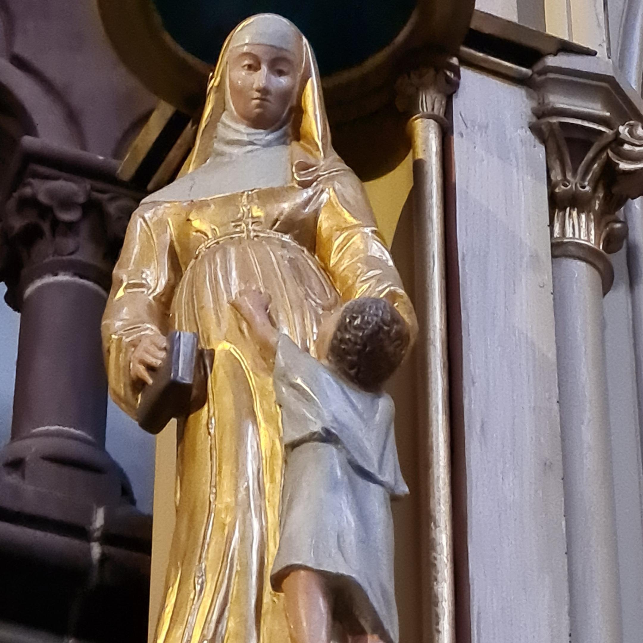 Marianne Cope - Statue in der Pfarrkirche St. Peter