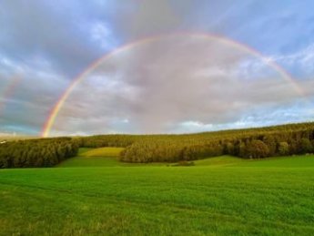 Regenbogen am Himmel