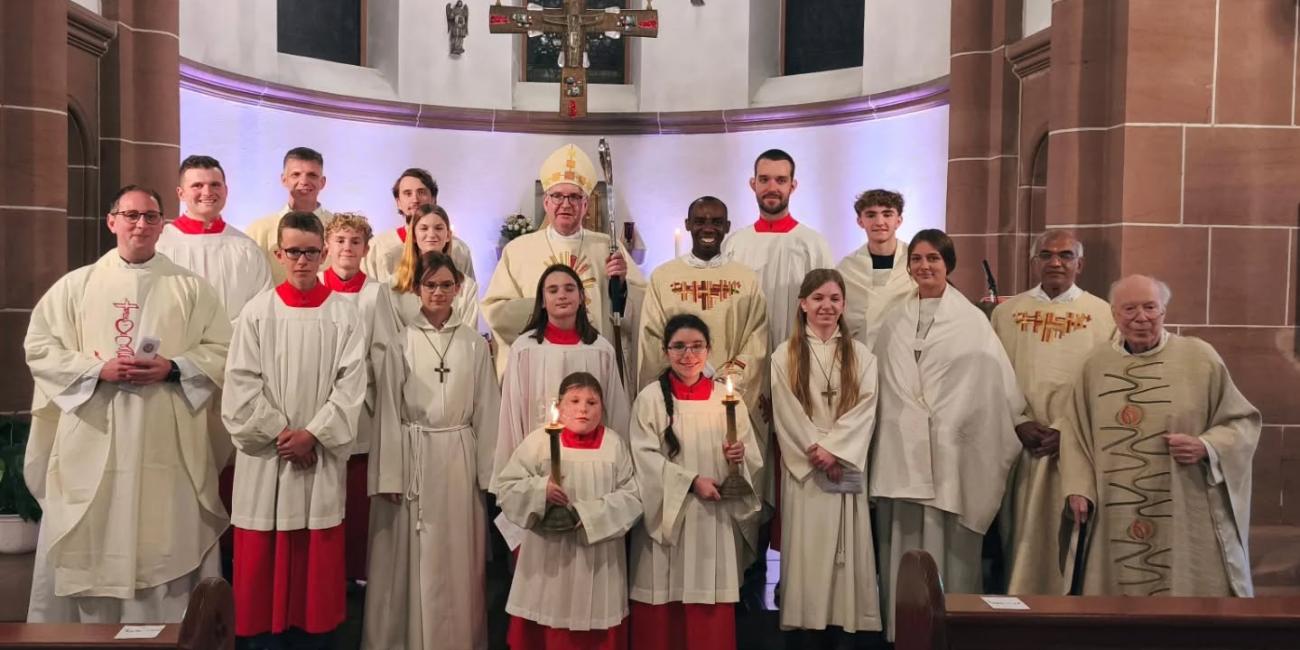 Gruppenbild mit Bischof Peter Kohlgraf