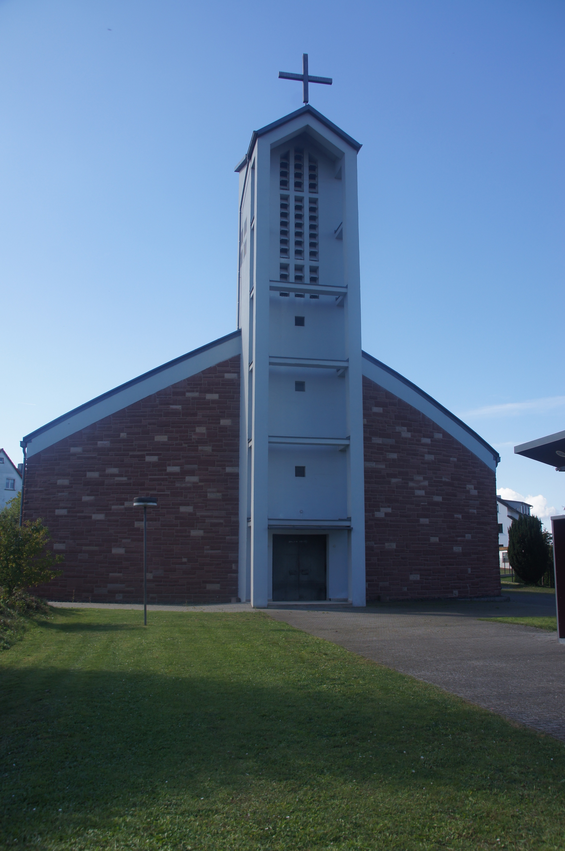 Außenansicht der Kirche