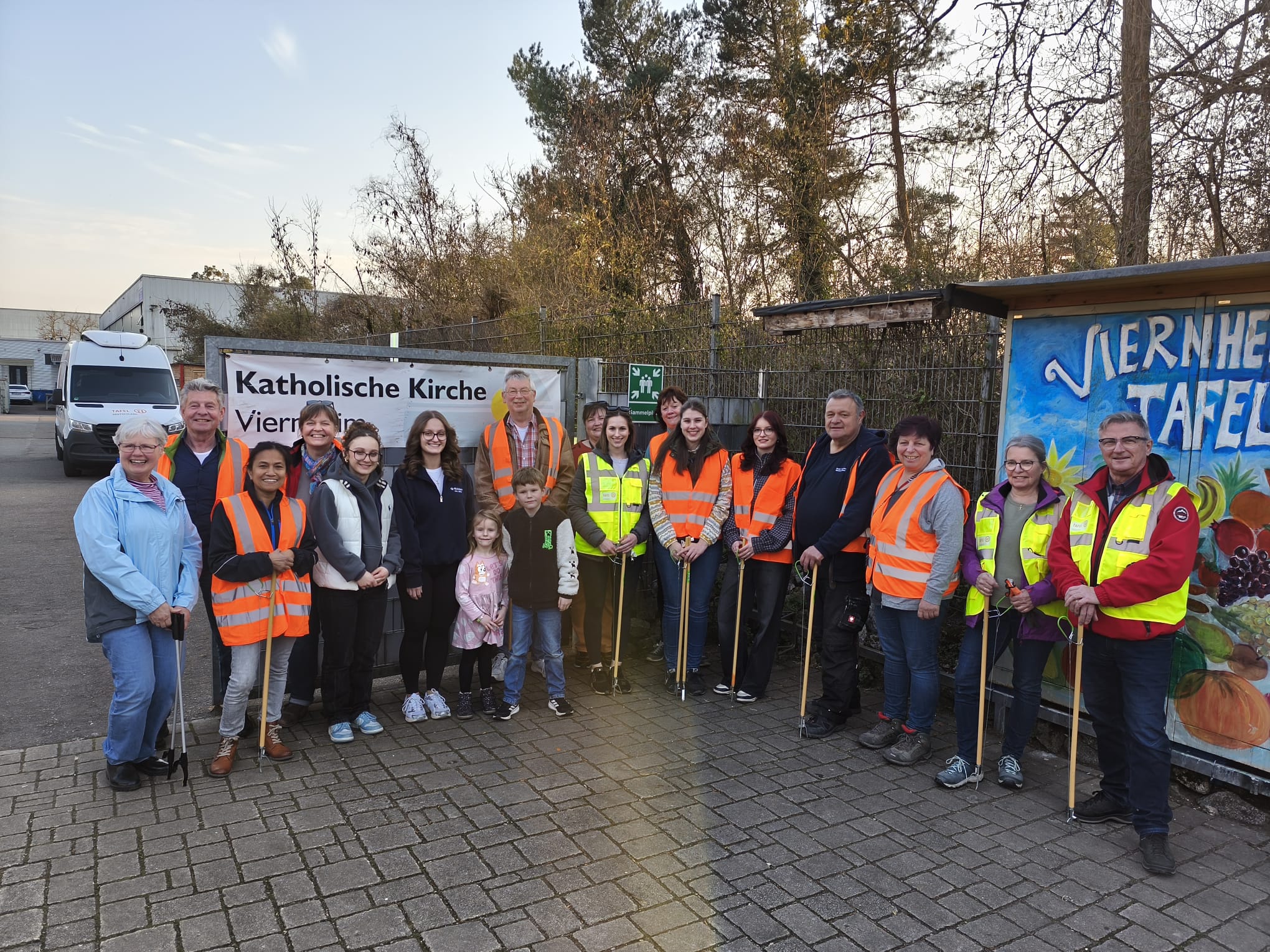 Gruppenbild der Helfer