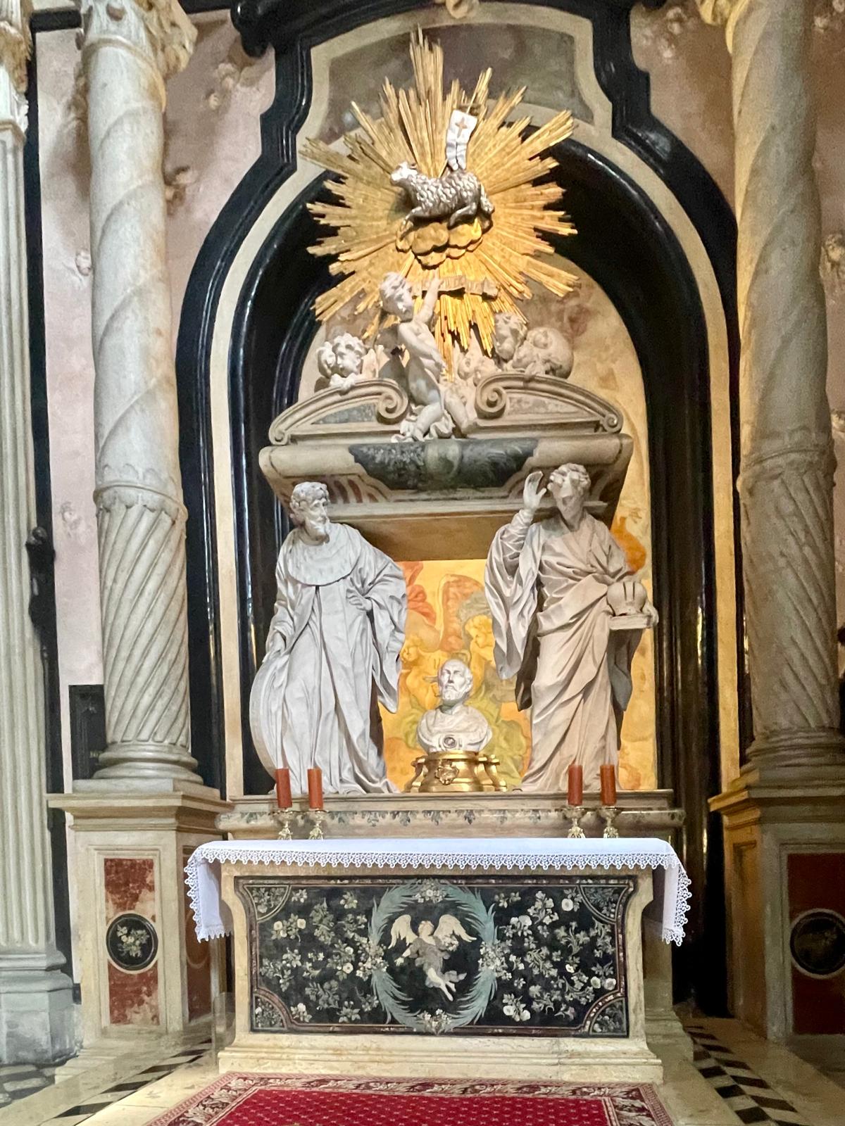 Unser Bild zeigt die Grabstätte von Jan von Krakau.