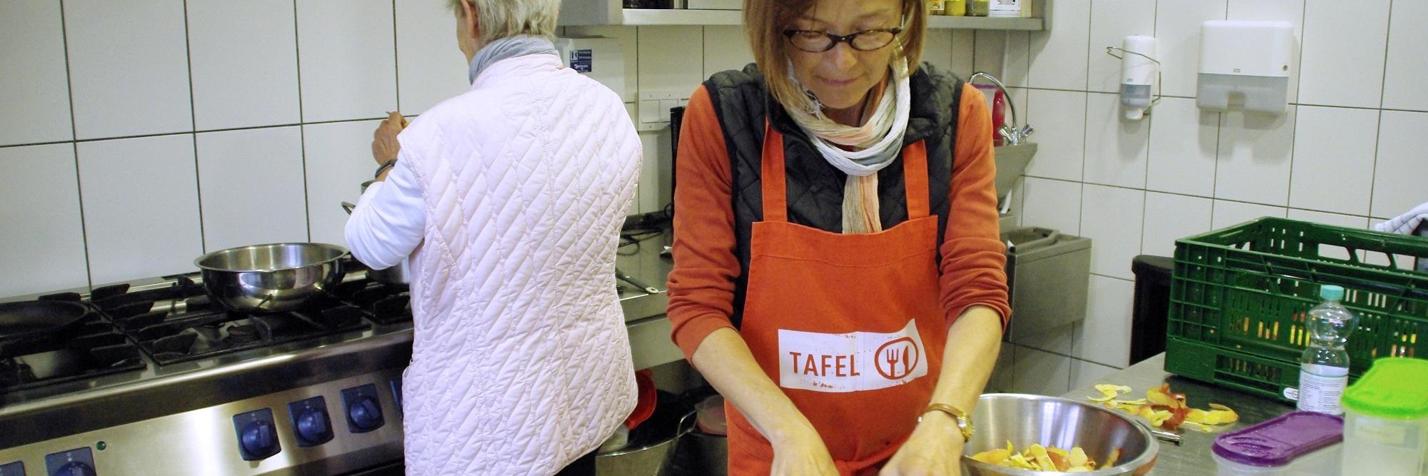 warme Mahlzeit und Begegnung in der Vesperstube